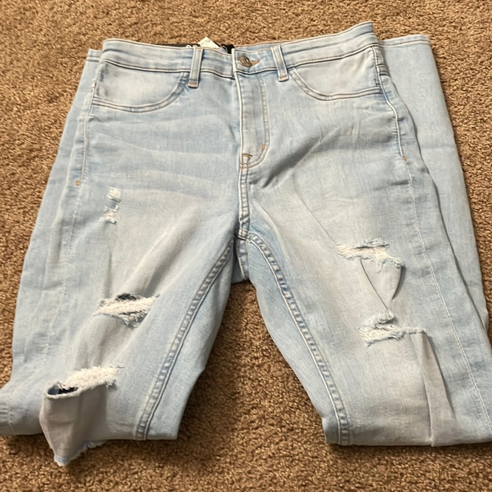 Light blue skinny jeans.
